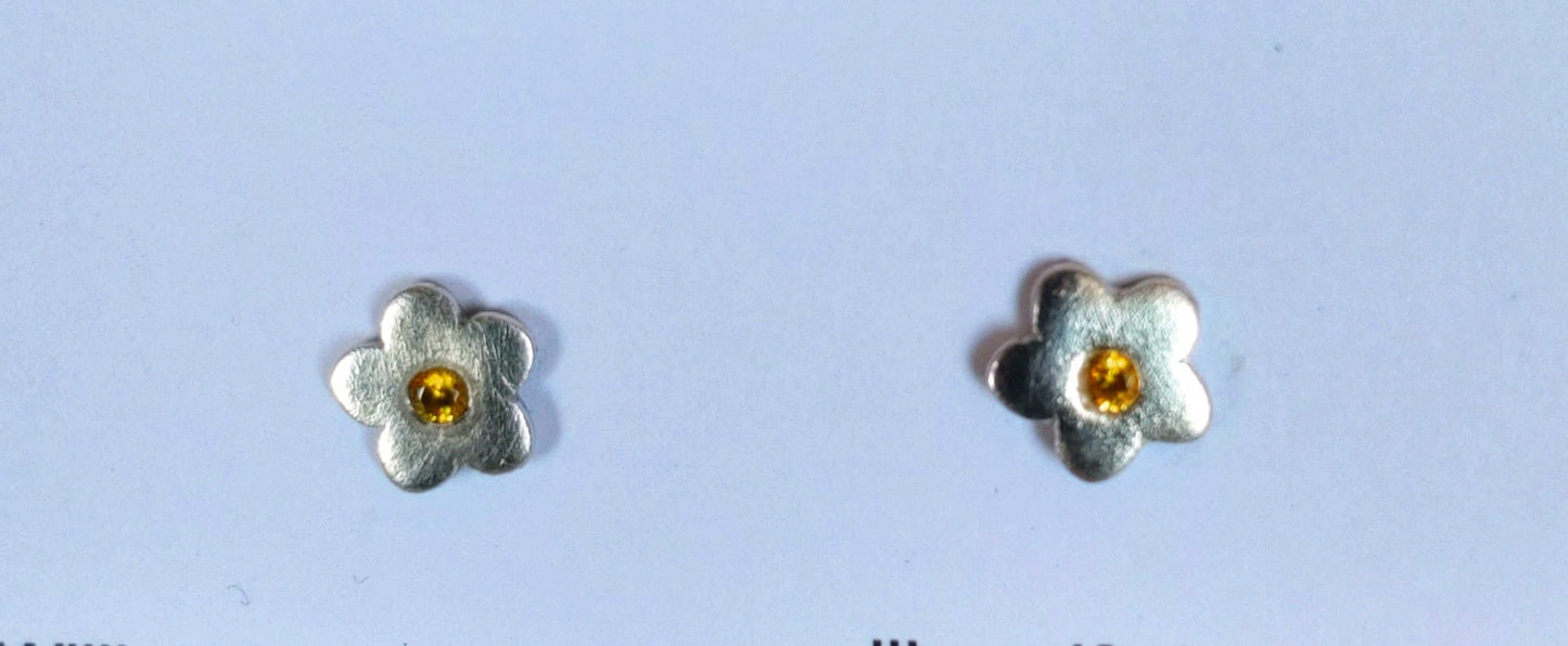 Handmade fine silver studs daisies set with cubic zirconia
