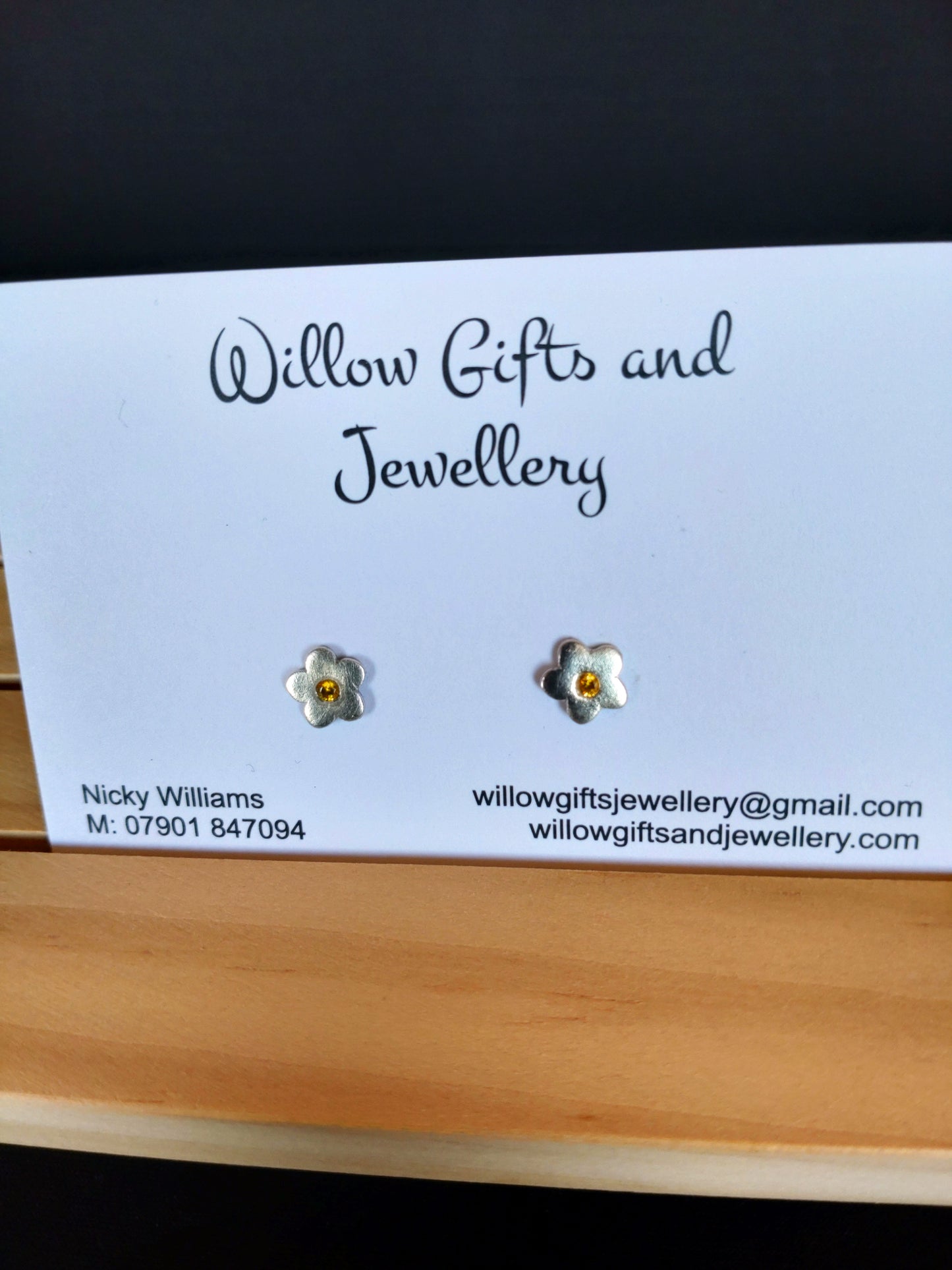 Handmade fine silver stud daisies set with cubic zirconia