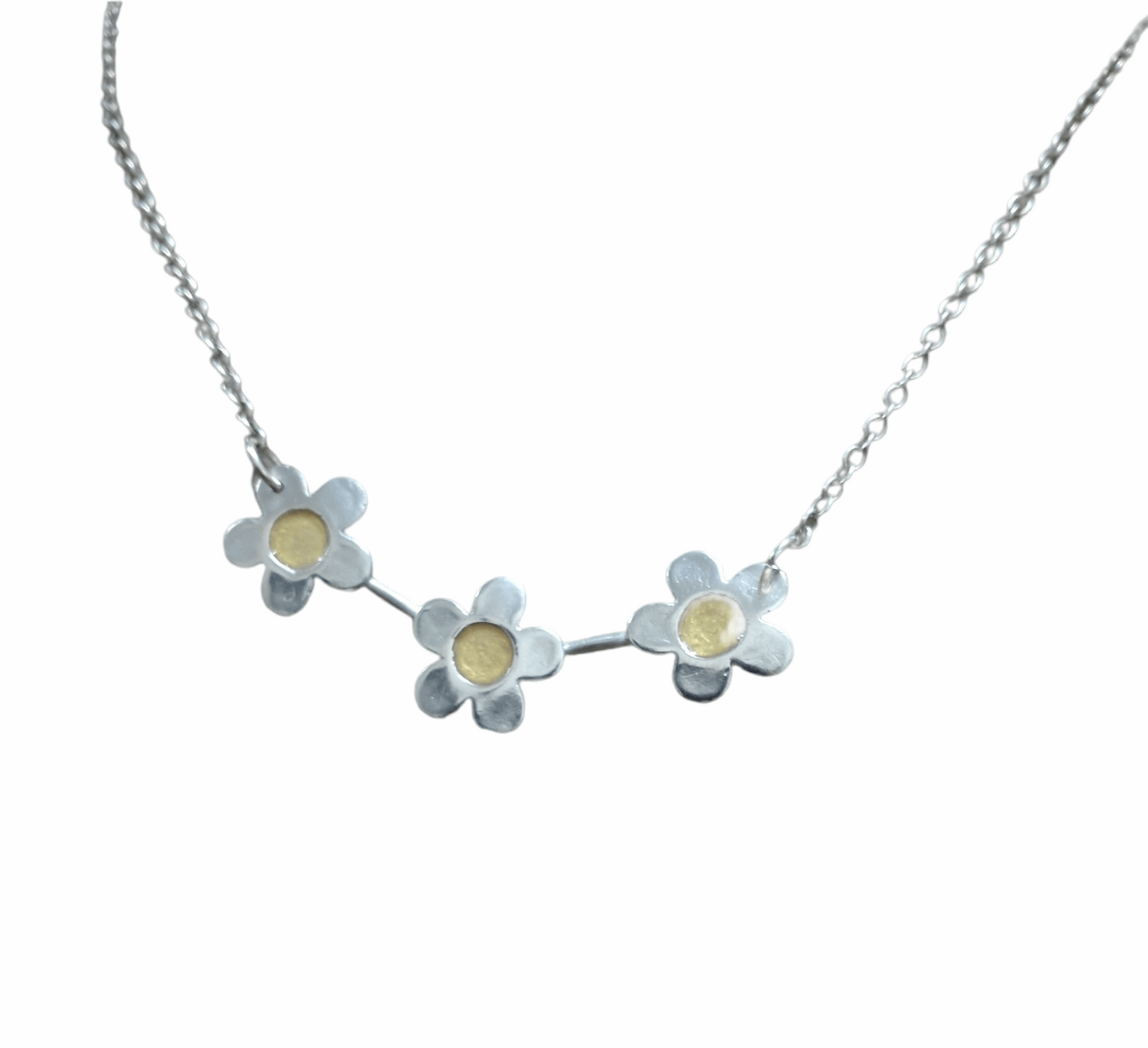 Handmade fine silver daisy chain necklace